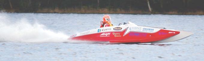 Helen Loney driving An Stradag to an electric world record boat speed