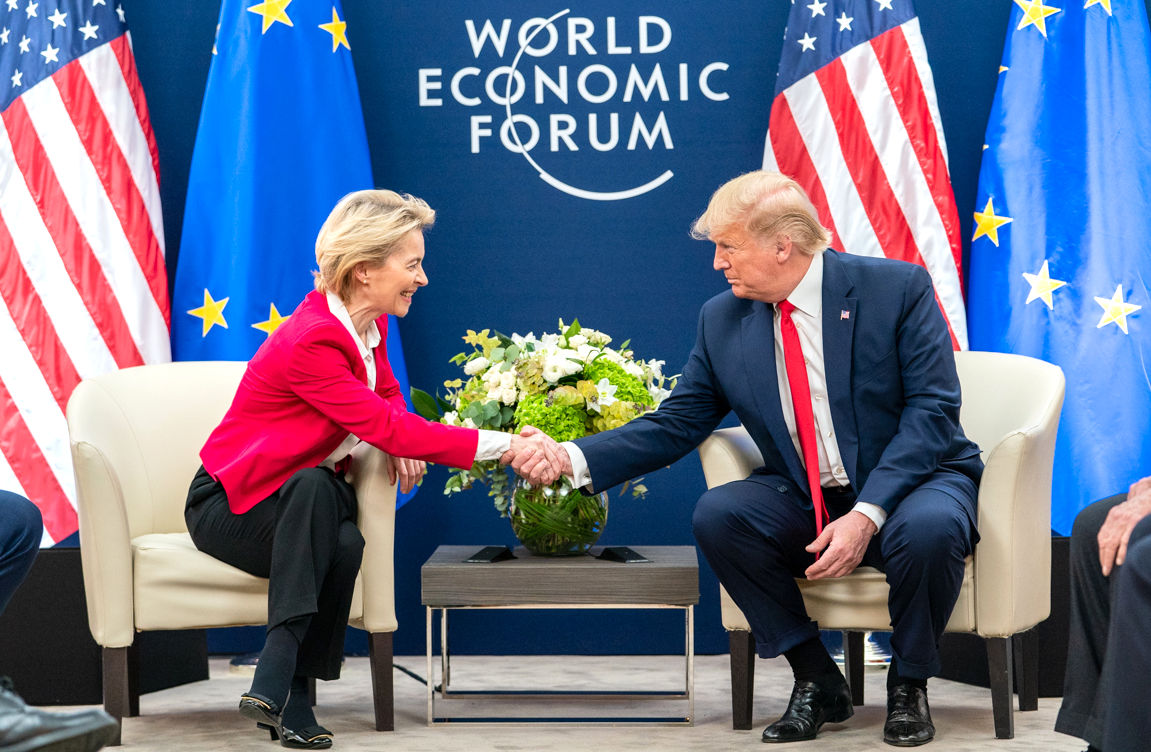 Ursula von der-Leyen wiith Donald Trump at the World Economic Forum