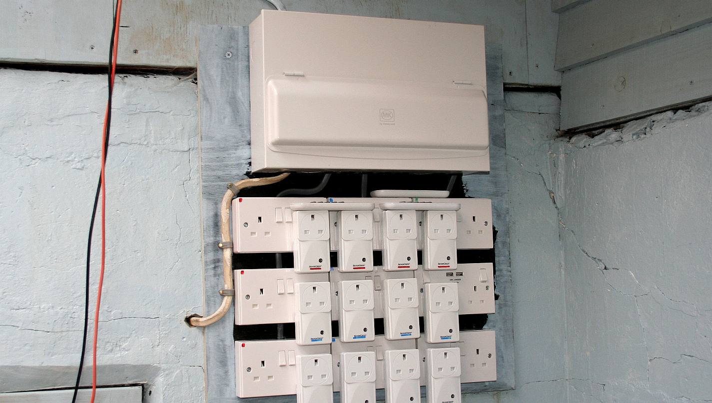 RCD protected consumer unit