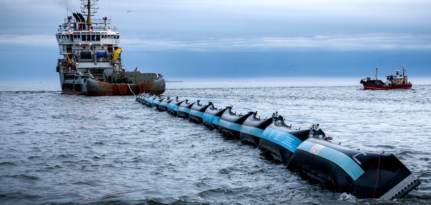 Ocean Cleanup Project's floating boom